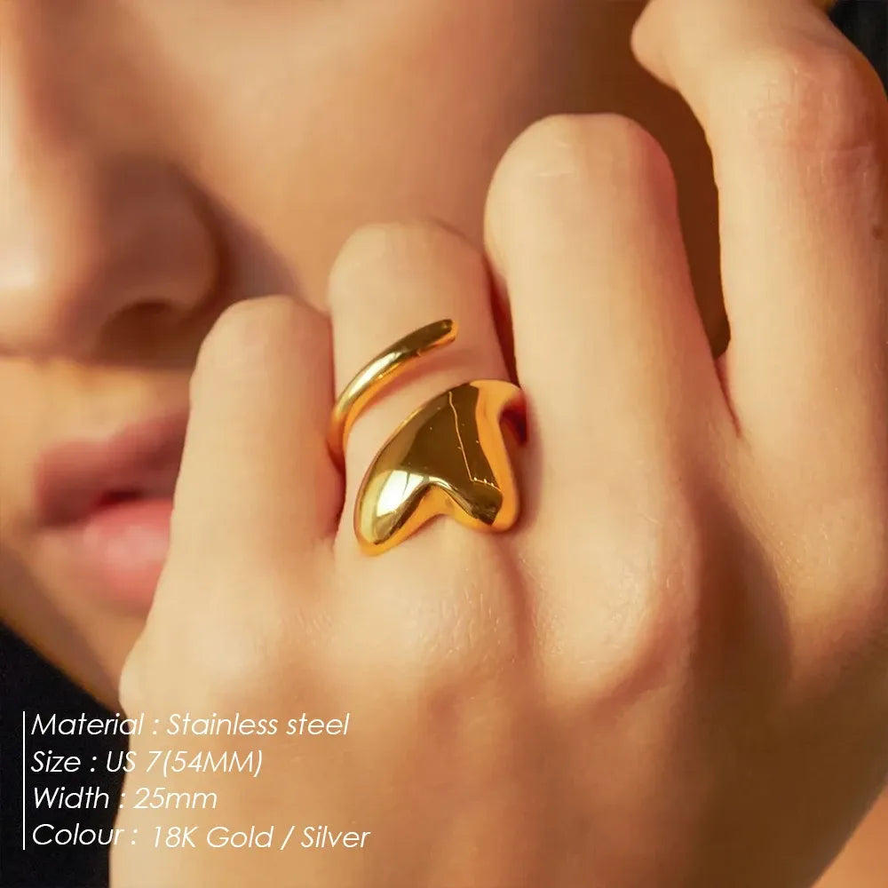 OEL - Sculptural Liquid Gold Ring
